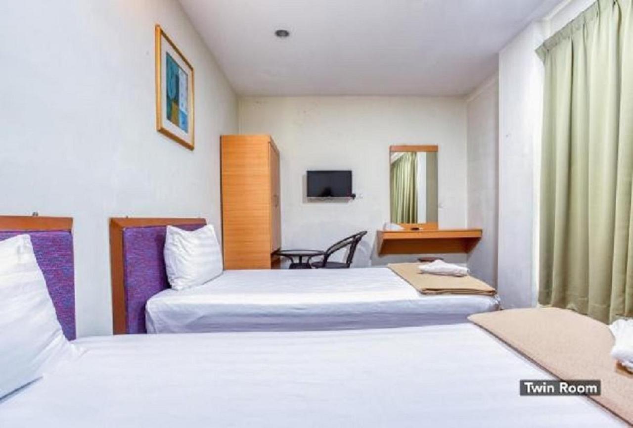 Hotel Sri Malim Tanjong Malim Exterior photo